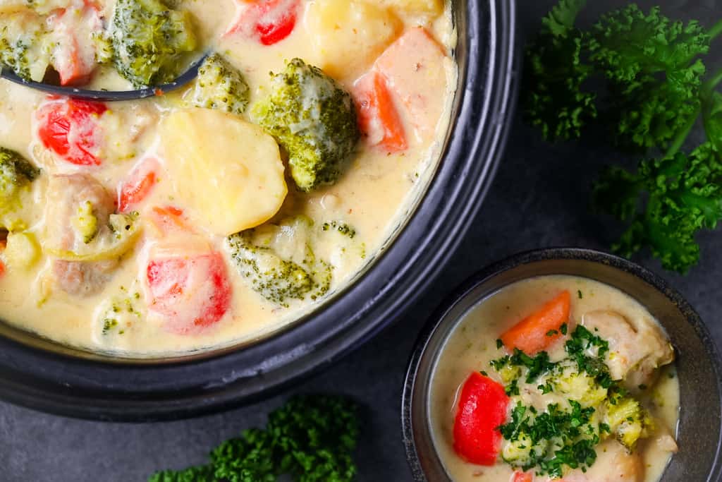 Japanese cream stew with chicken and vegetables