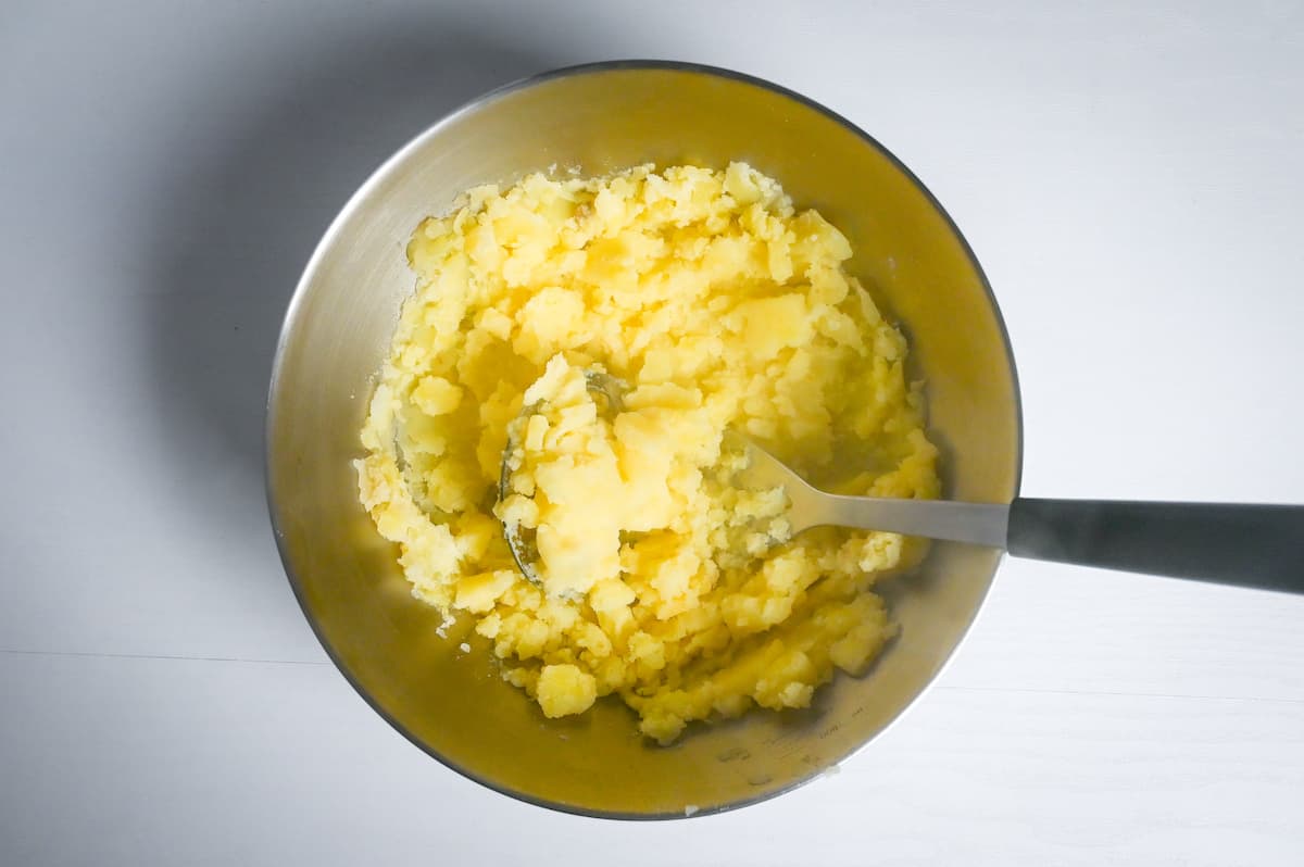 mashed potato in a bowl
