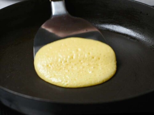 Making dorayaki: flipping the pancake