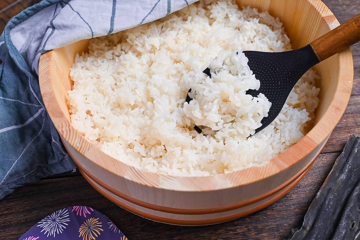 How to Cook Sushi Rice in the Rice Cooker - A Peachy Plate