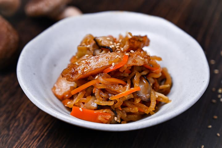 Simmered kiriboshi daikon (dried daikon shredded daikon)