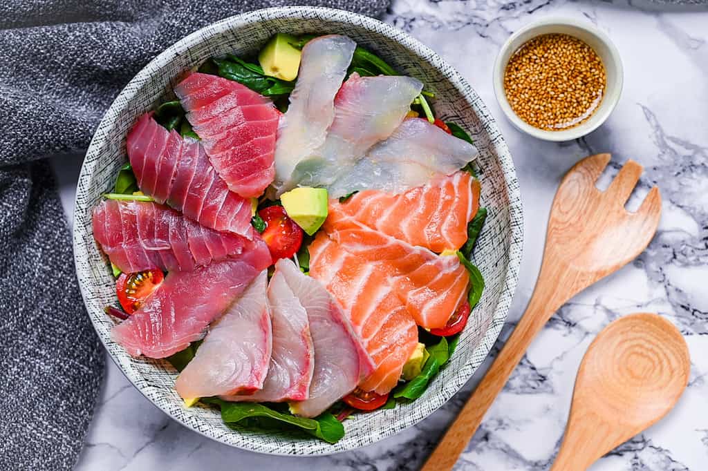 Sashimi Salad with homemade Japanese wafu dressing top down