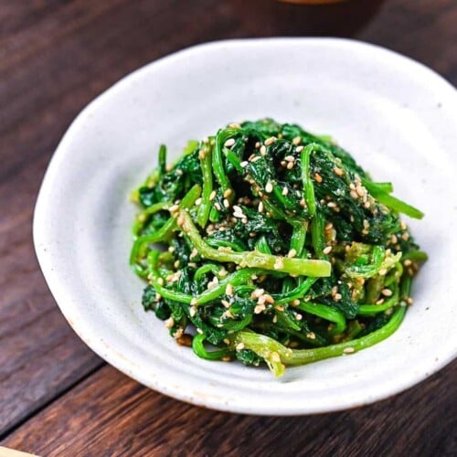 Japanese Sesame Spinach Salad (Horensou no Gomaae)