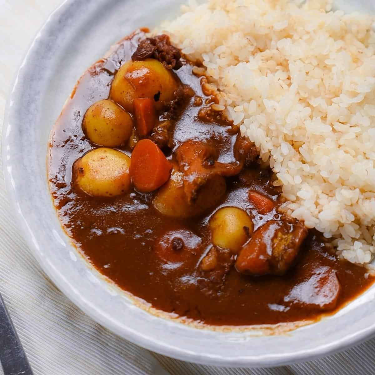 Japanese curry using roux thumbnail