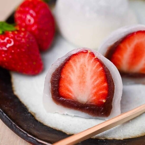 ichigo daifuku thumbnail