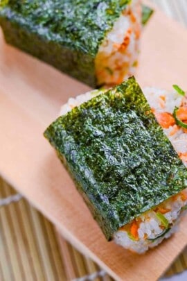 salmon onigiri thumbnail