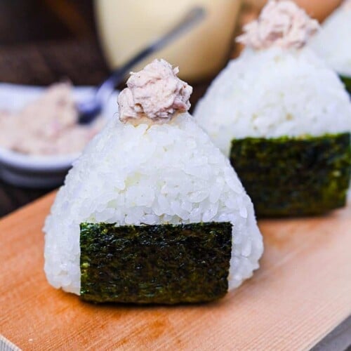 tuna onigiri thumbnail