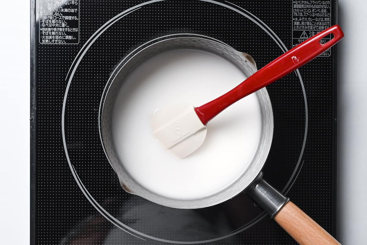 warabi mochi mixture in a silver saucepan