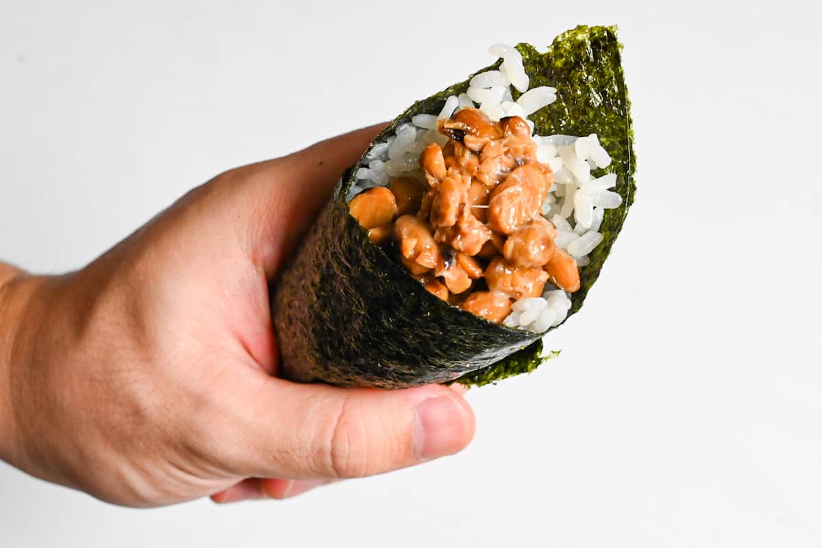 natto fermented soy bean temaki sushi hand roll