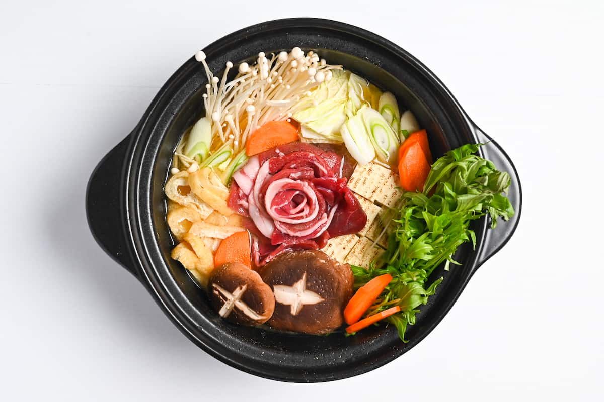 How to Nabe: A Complete Guide to Japanese Hot Pot - San-J