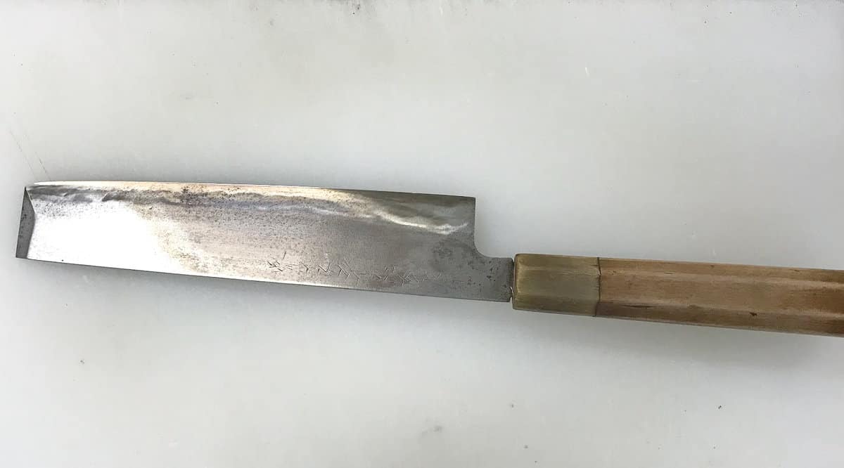 Kanto's "higashigata" vegetable knife