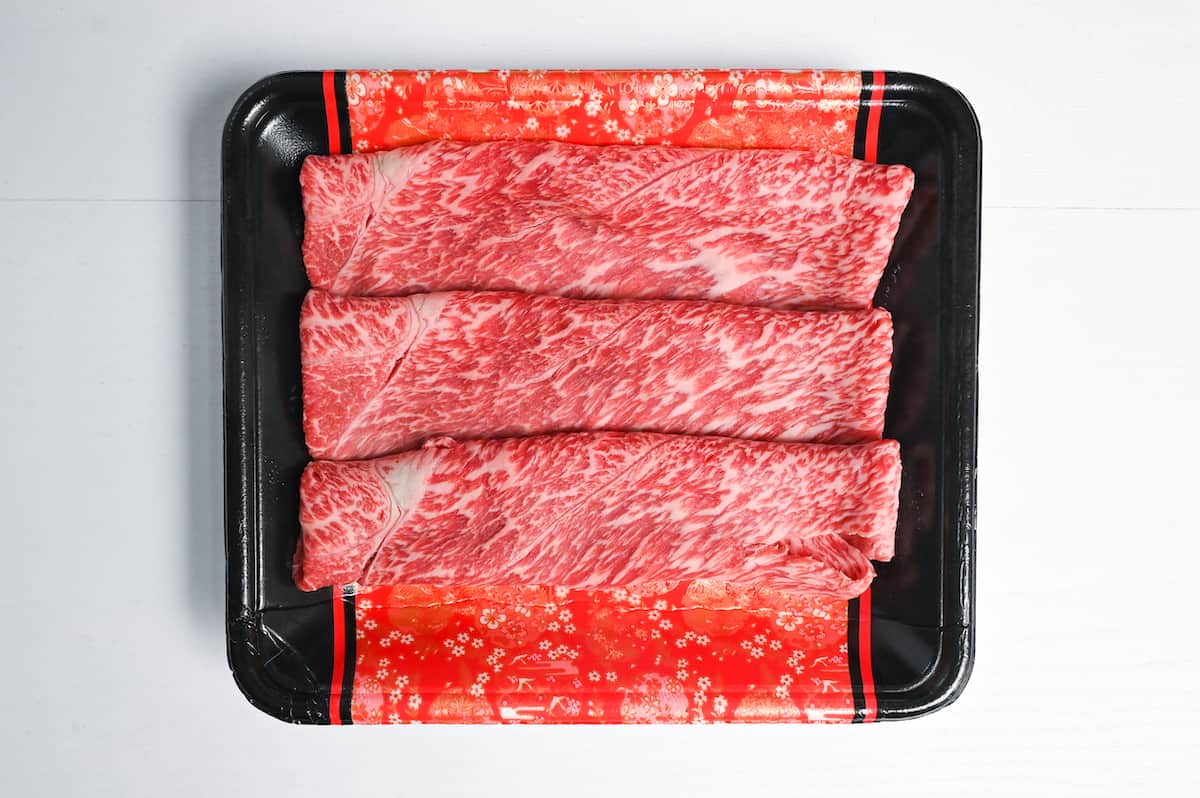 3 large slices of thinly sliced wagyu beef for sukiyaki