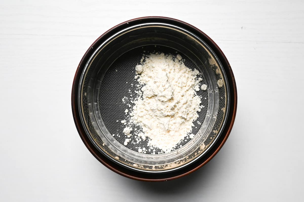 cake flour in a sifter