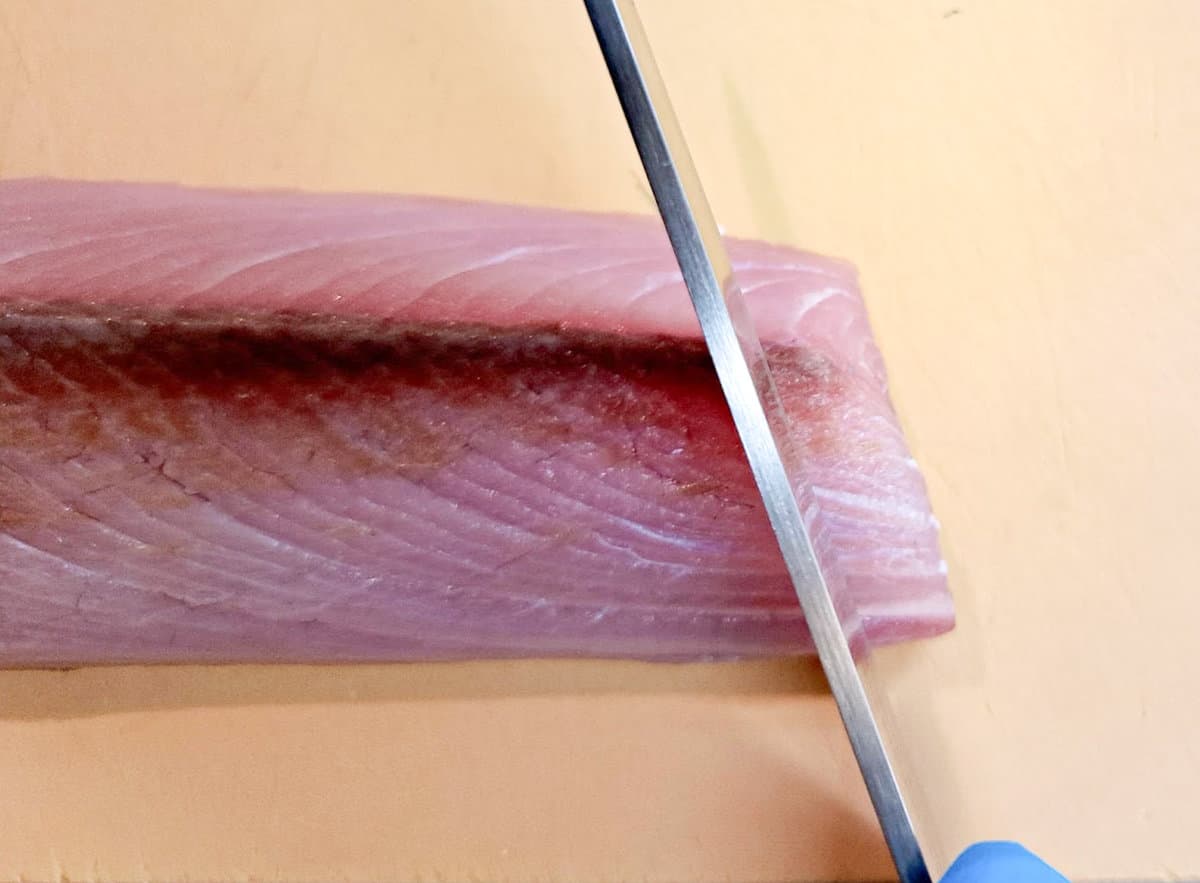 yellowtail sashimi aline