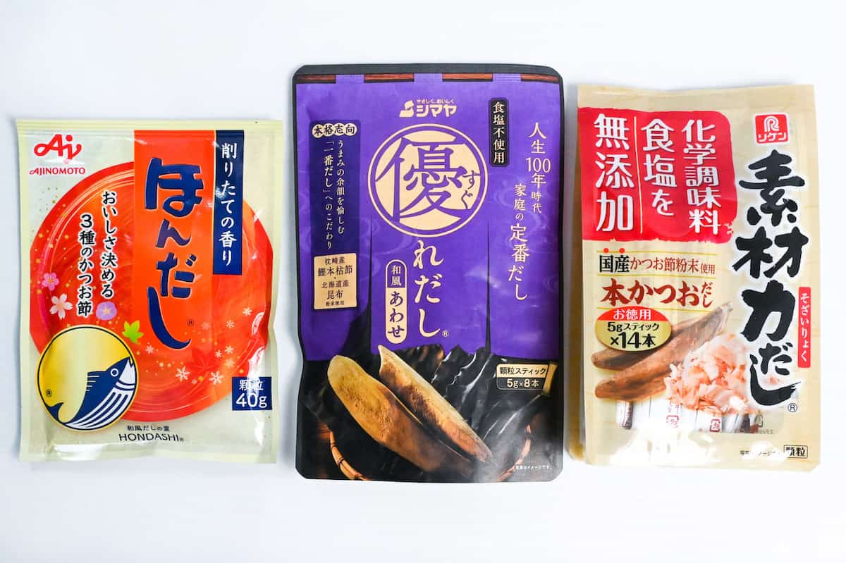 3 different brands of dashi granules