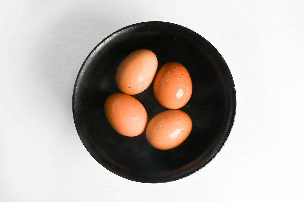 eggs resting at room temperature