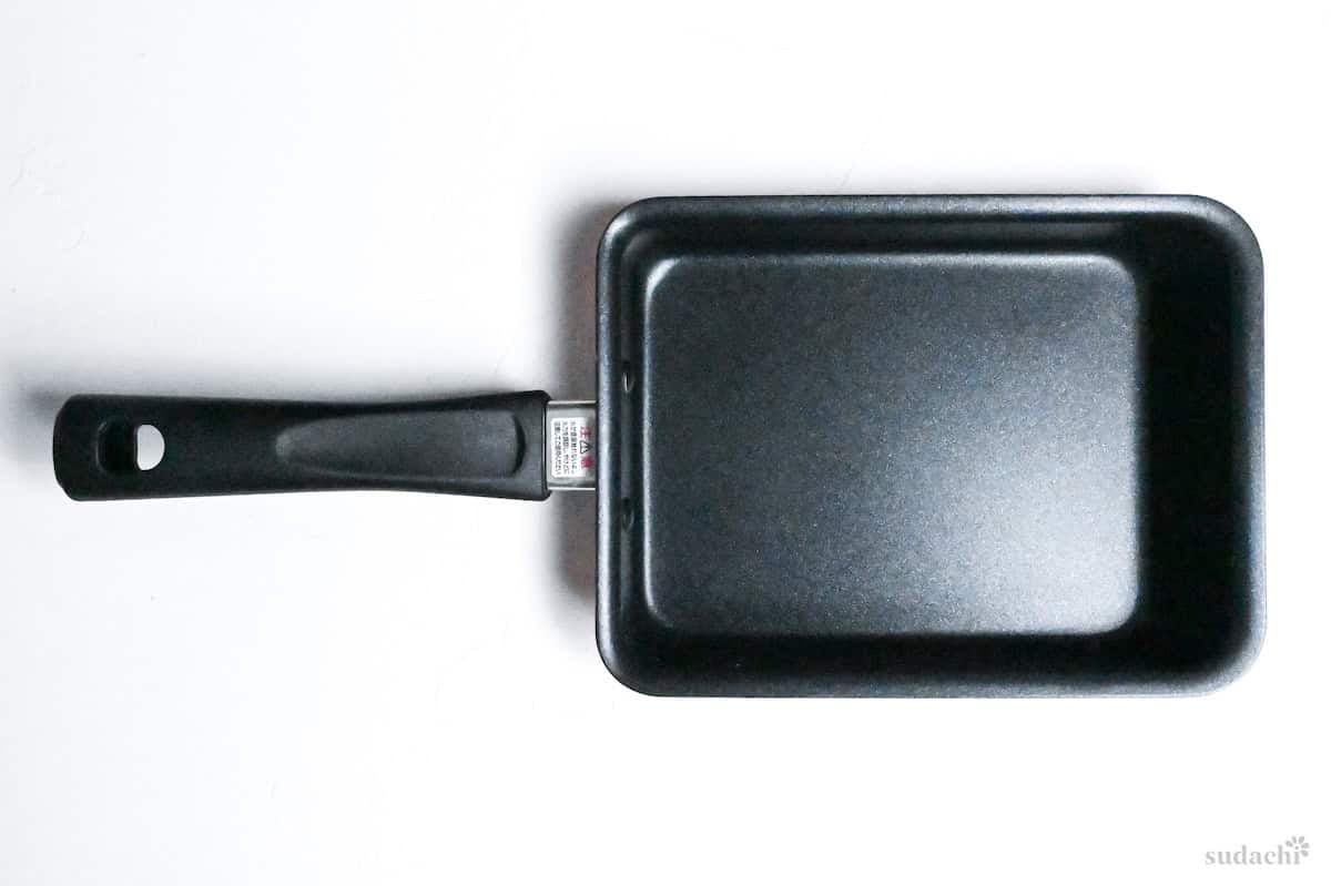 tamagoyaki pan on a white background