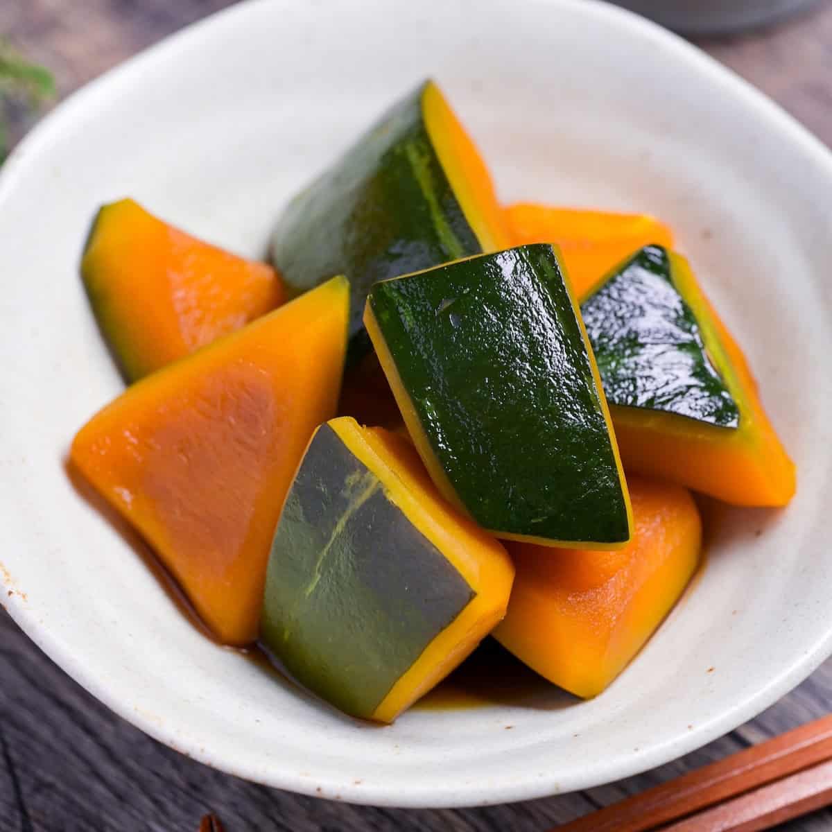 Kabocha Nimono (Japanese simmered pumpkin) in an off-white bowl