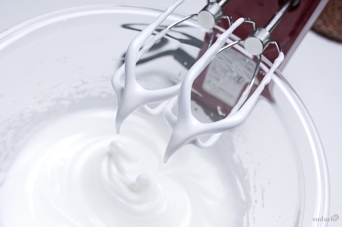 meringue with soft peaks for making Japanese soufflé cheesecake